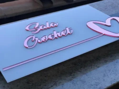 Placa de Identificação de Sala -modelo Granada Personalizado