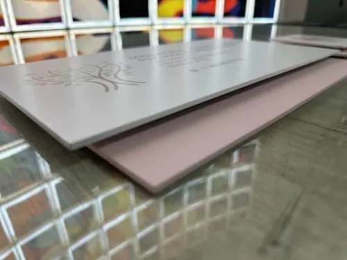 Placa de Identificação de Sala Modelo Topázio Acm 35x25
