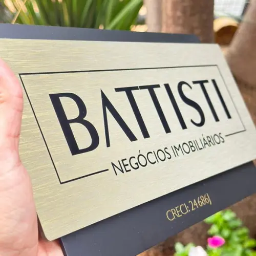 Placa de Identificação de Sala Modelo Topázio Acrílico 30x17