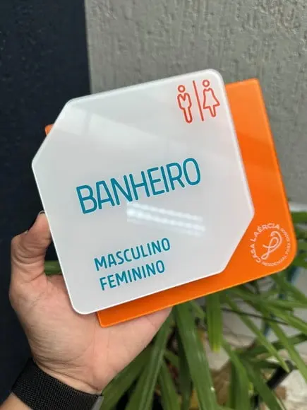 Placa de Identificação de Sala-modelp Laércia 14,5x15,7