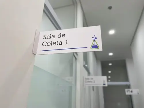 Placa de Sinalização de Sala - Modelo Caulim 30x13