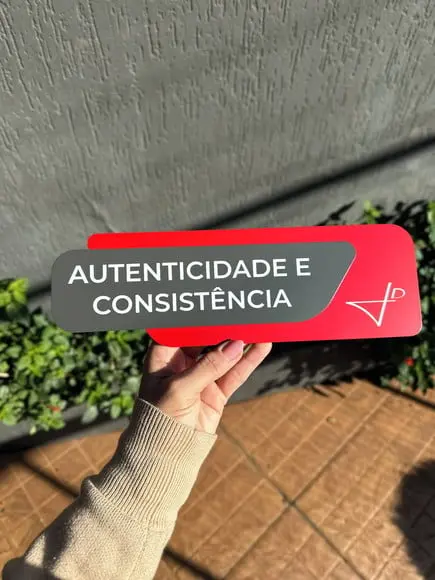 Placa Identificação de Sala - Modelo Adamantium