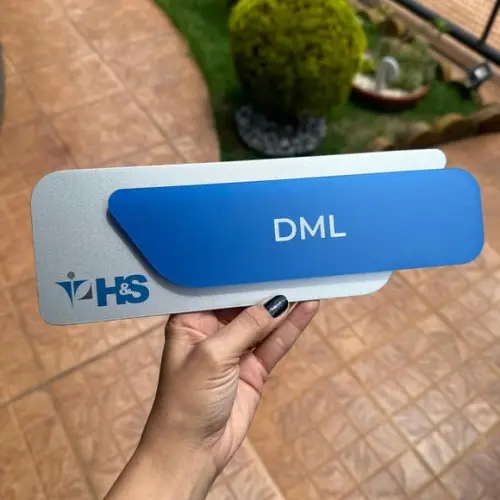 Placa Identificação de Sala - Modelo Adamantium