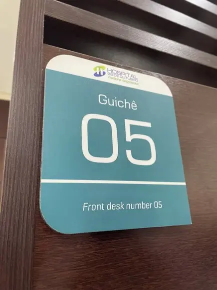 Placa Identificação de Sala - Modelo Caulim