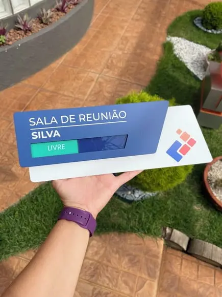 Placa Identificação de Sala - Modelo Onix Flag