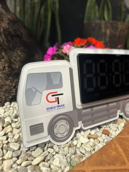 Relógio Digital Personalizado em Forma de Caminhão