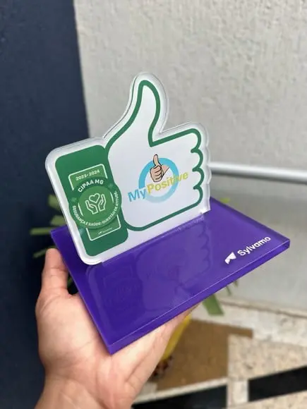 Troféu Homenagem em Acrílico