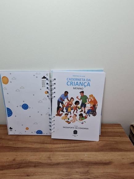 Caderneta de Saúde Luxo - Astronauta