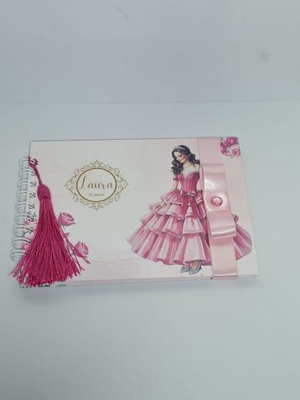 Livro de Assinaturas e Mensagens - 15 Anos