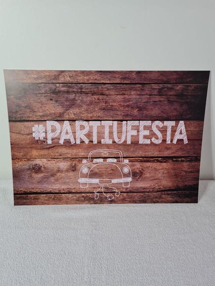 Placa para Casamento -lá Vem a Noiva