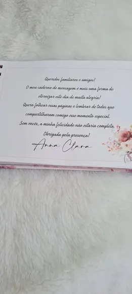 Livro de Assinaturas e Mensagens - 15 Anos
