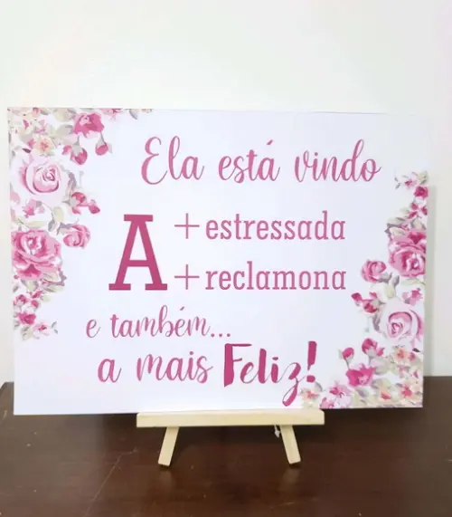 Plaquinha para Casamento - a Noiva Mais Feliz