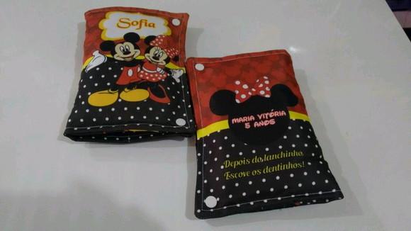 Kit Higiene Temático Mickey e Minnie