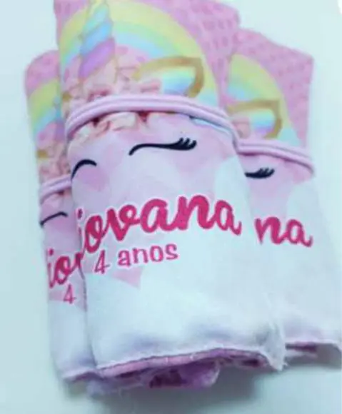 Mini Estojo de Rolo Unicórnio