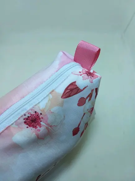 Necessarie Floral
