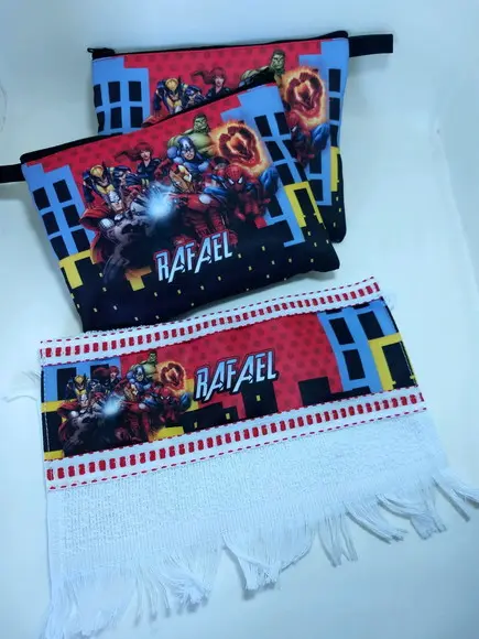 Necessarie Personalizada com Toalha