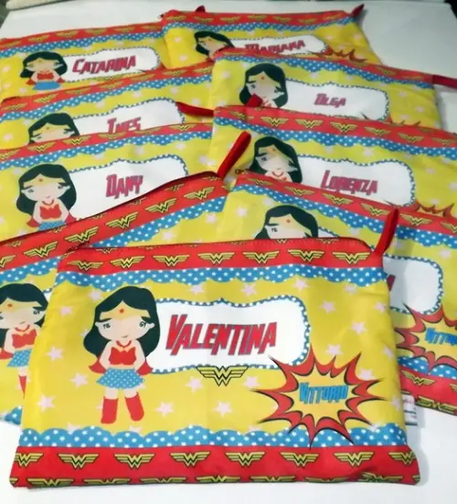 Necessaries Personalizadas Temáticas