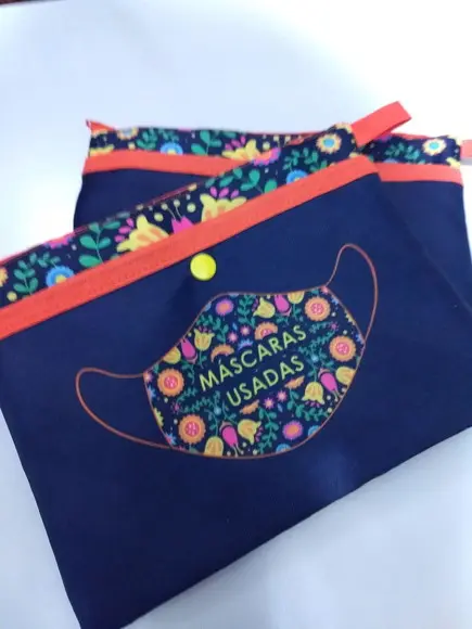 PORTA MÁSCARAS + MASCARAS PERSONALIZADAS