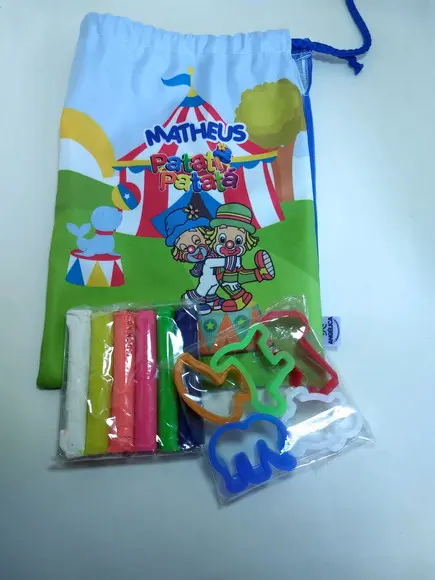 Saquinho Personalizado com Massinha de Modelar