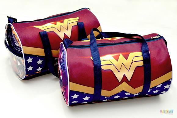 20 Bolsas de Viagem - Mulher Maravilha