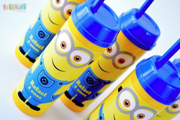 20 Copos Long Drink c/ Canudo Minions