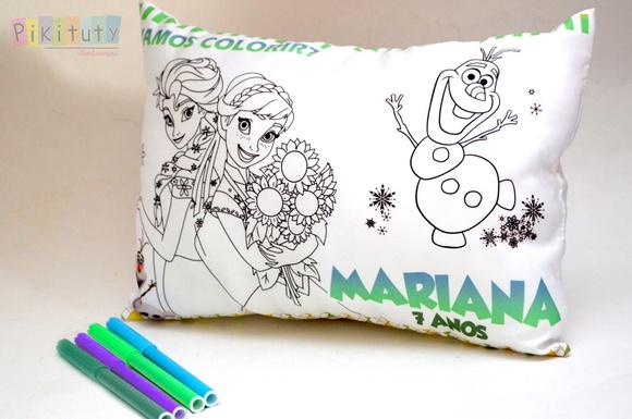 Almofada para colorir c/ 4 canetinhas