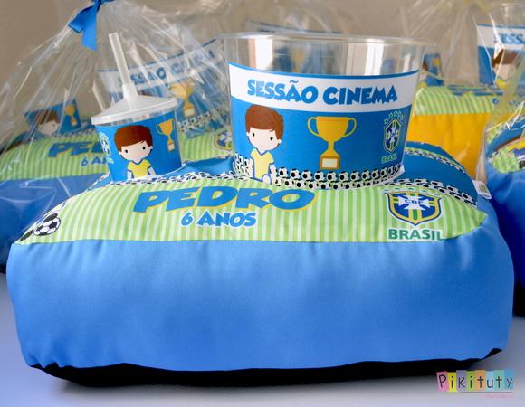 Almofada Porta Pipoca - Futebol