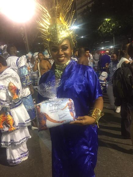 Almofada Rainha de Bateria da Portela