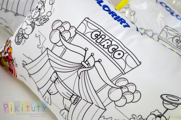 Almofadas para Colorir Circo