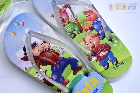 Chinelo Personalizado Os 3 porquinhos
