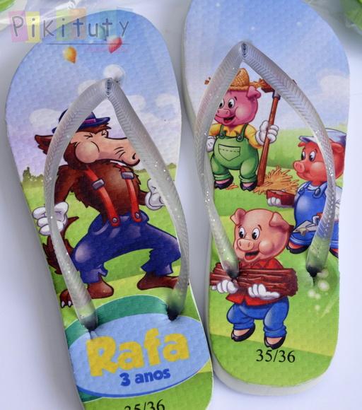 Chinelo Personalizado Os 3 porquinhos
