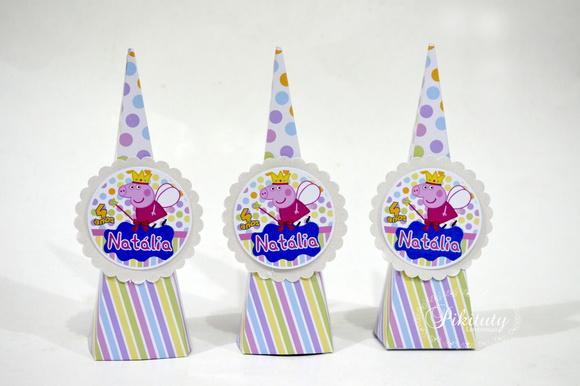 Cone Pirâmide c/ Aplique 3D