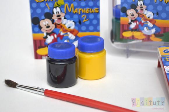 Kit Colorir + tintas e pincel na maleta