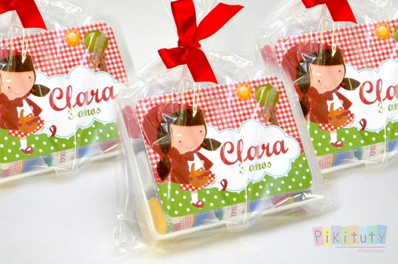 Kit colorir na Caixa - Chapeuzinho