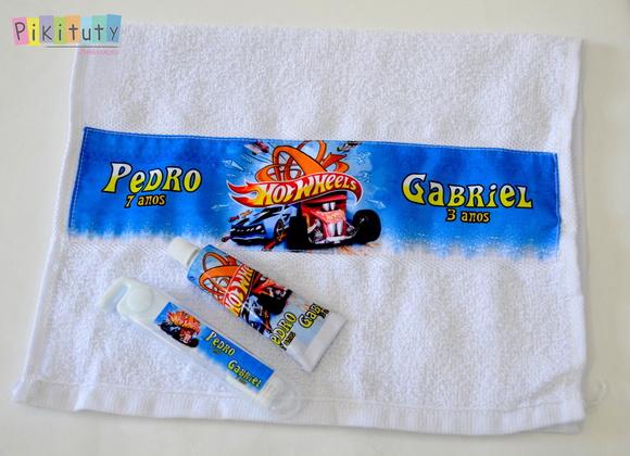 Kit Dental + Toalhinha - Hotwheels