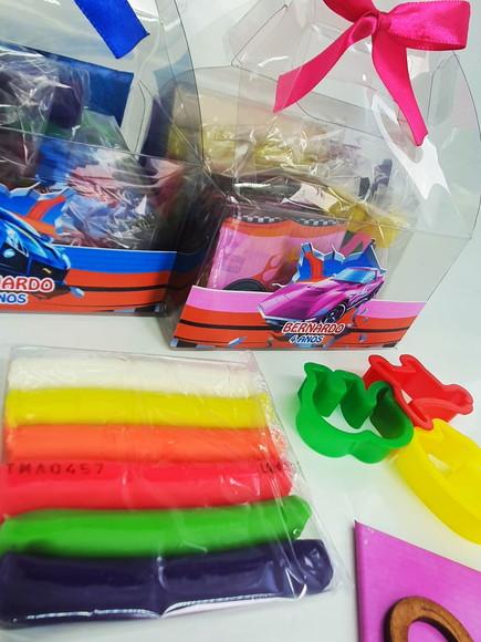 Kit Diversão com Jogo da Memória - Hot Wheels