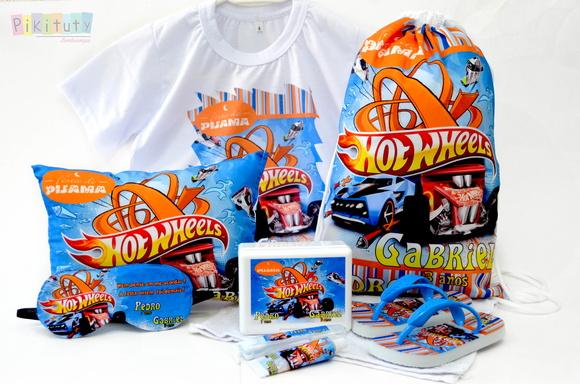 Kit festa do Pijama + camiseta Hotweels