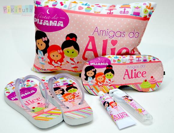 Kit Festa do Pijama +chinelo +Kit dental