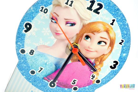 Lançamento! Relógio em MDF Frozen