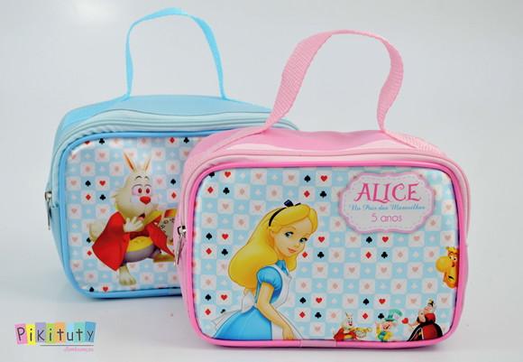 Maleta Personalizada Alice no País das Maravilhas