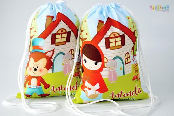 Mochila de Tecido Chapeuzinho Vermelho e Lobo Mau
