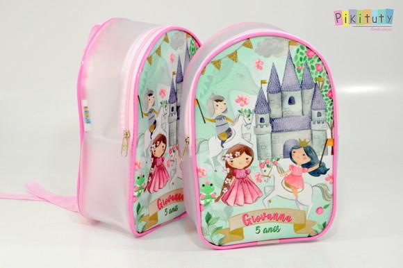Mochila em alklear - Princesas Aquareladas