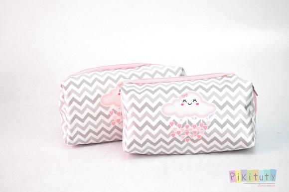 Necessaire / Estojo Chuva de Amor