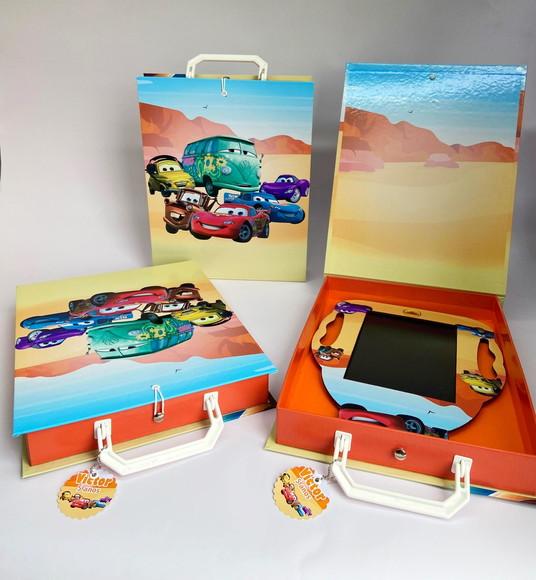 Tablet Personagem na Maleta - Carros Disney