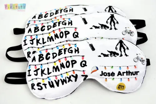 10 Máscaras de Dormir Stranger Things