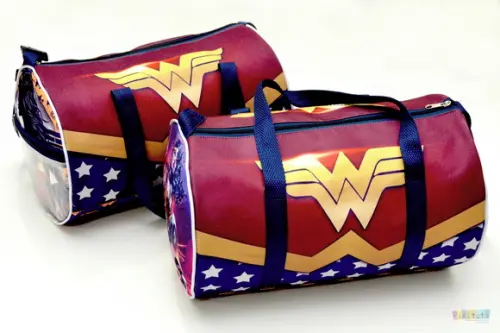 20 Bolsas de Viagem - Mulher Maravilha