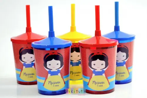 20 Copos c/ Canudo - Branca de Neve