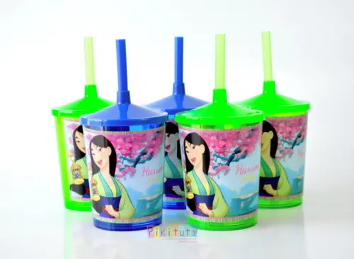 20 Copos c/ Canudo Mulan