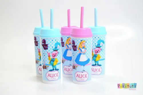 20 Copos Long Drink c/ Canudo Alice no País das Maravilhas