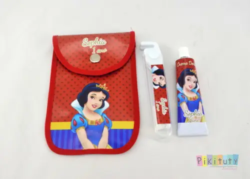 20 Kits Dental c/ Porta Escova Branca de Neve